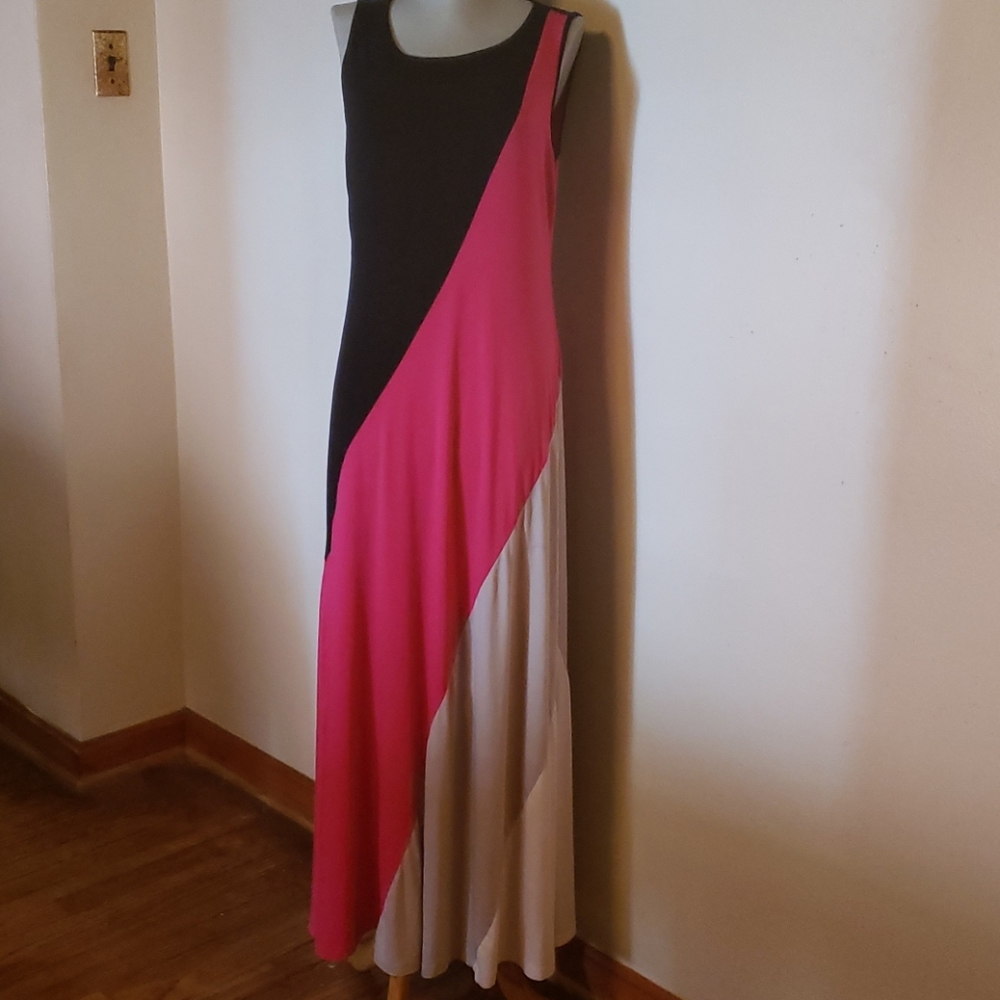 Dress. Sz med/leg. Stretch